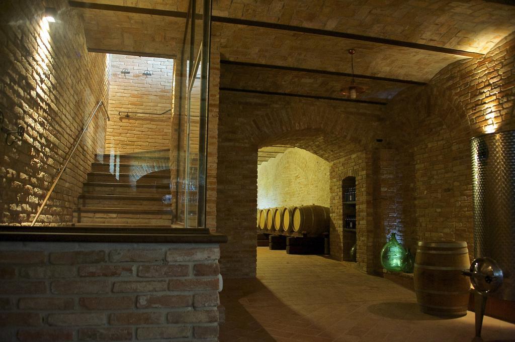 Agriturismo Tre Stelle Барбареско Экстерьер фото